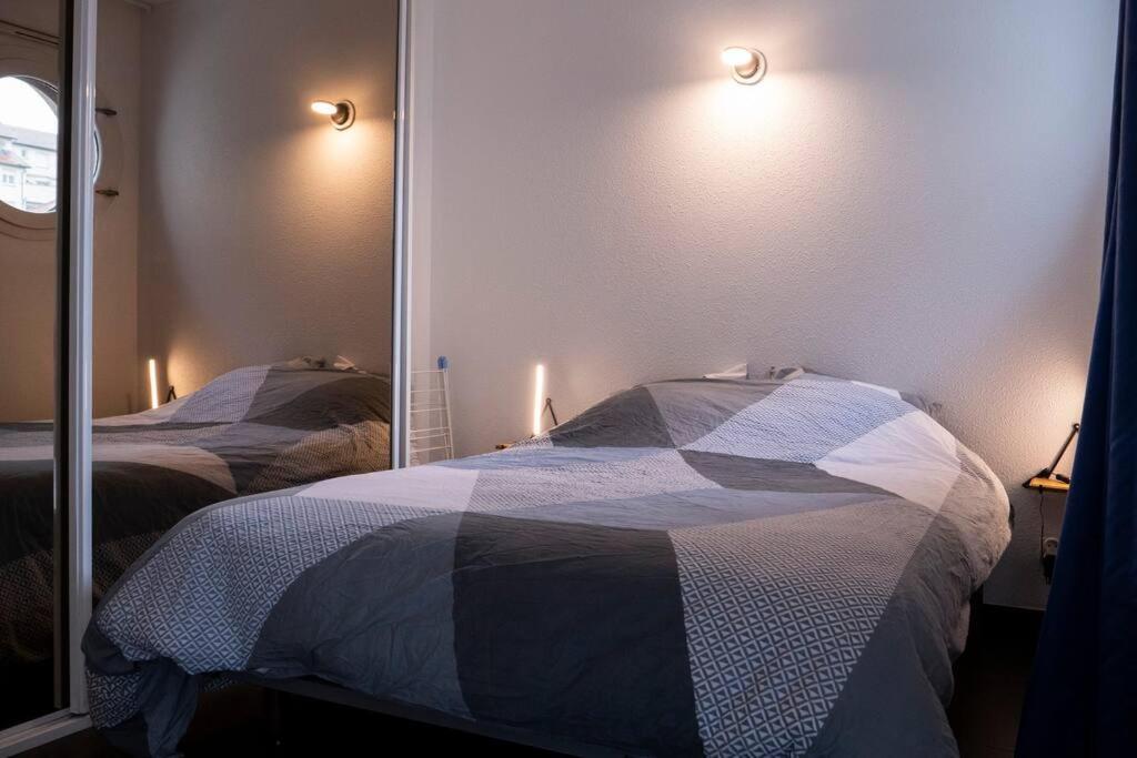 L'ile D'olive: Spacious Terrace In Apartment Besancon